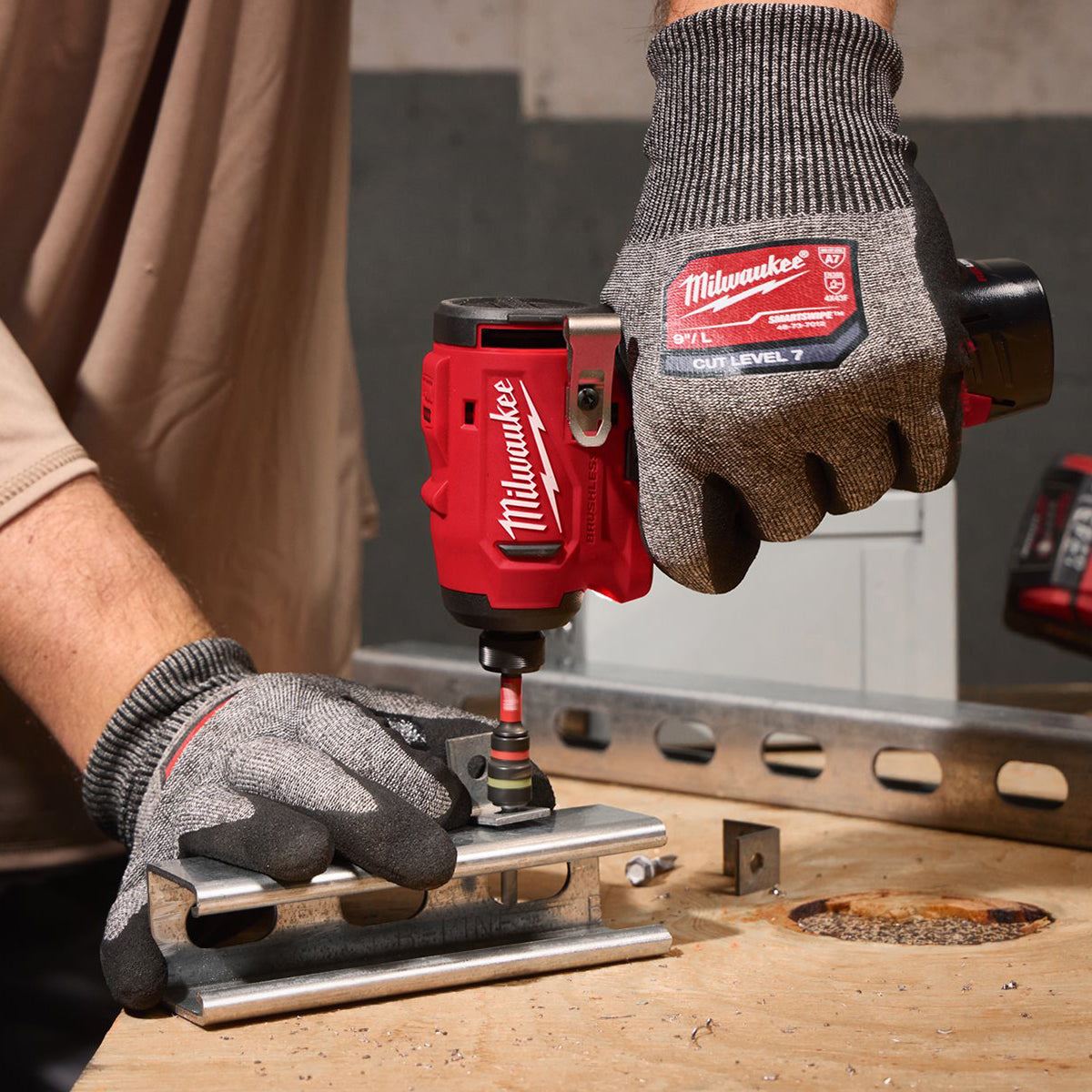 Milwaukee M12BLIDRC-0 12V Brushless Compact Impact Driver with 1 x 5.0Ah Battery & Charger